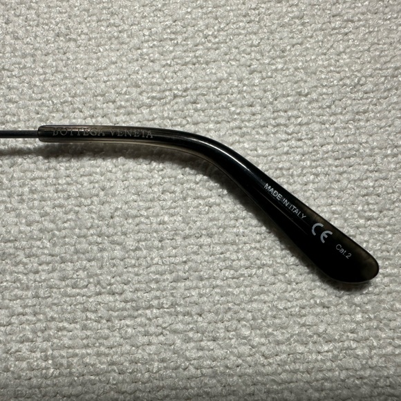 Bottega Veneta BV 0072SA sunglasses - Picture 3 of 5